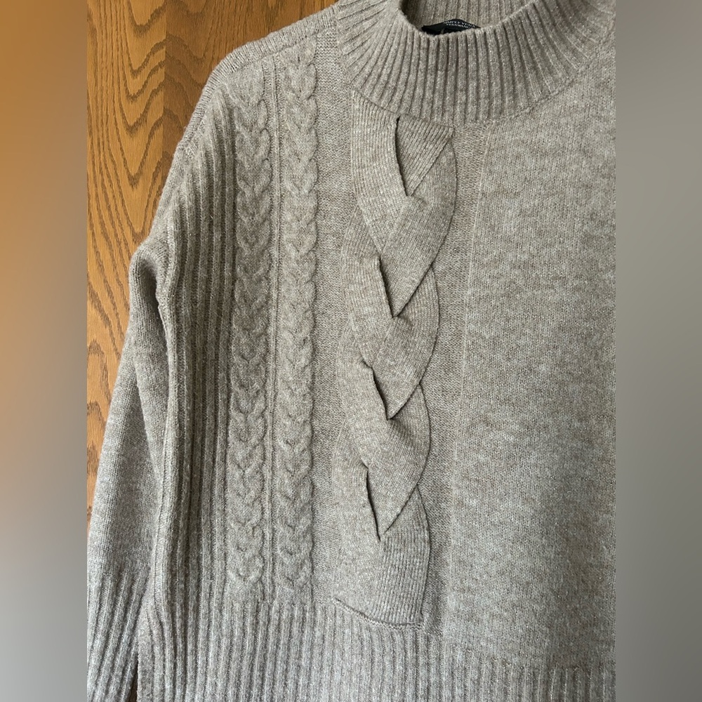 Simply Vera Vera Wang Light Beige/Tan Turtle Mockneck Sweater - Picture 5 of 6
